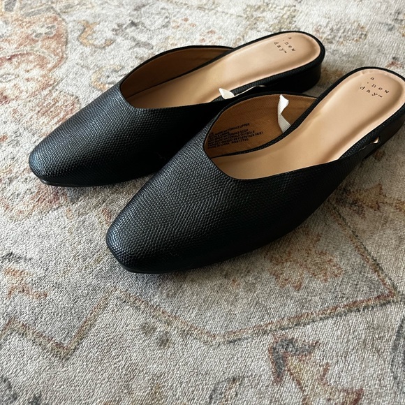 a new day Shoes - A New Day Black Textured Women's Mules NWOT
